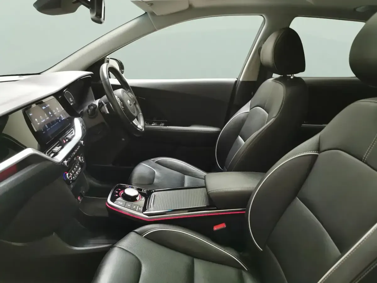 Used Kia Niro 150 kW (204 HP) 2021 Black SUV