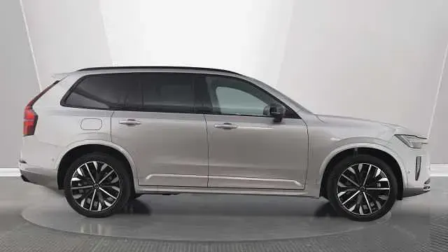 Used Volvo XC90 Ultra 449 HP (330 kW) 2026 SUV