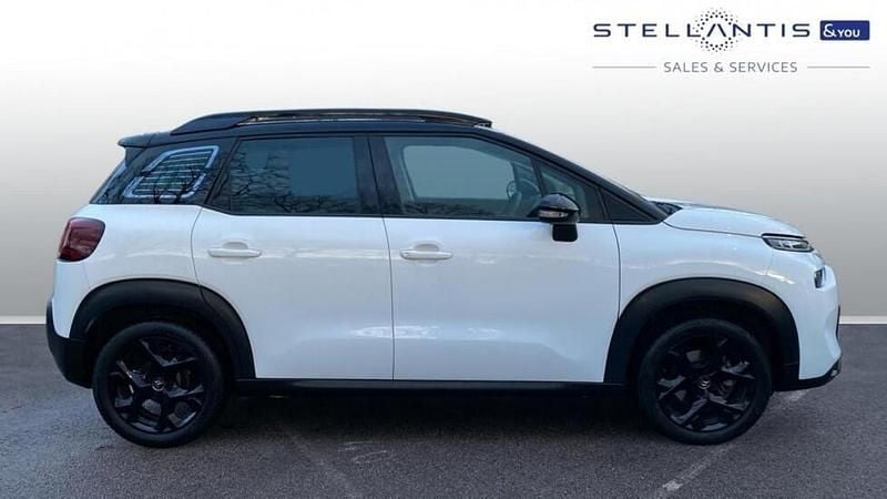 White Used 2022 Citroën C3 Aircross PureTech SUV | £12,904 (Fair price) - Image 1/3