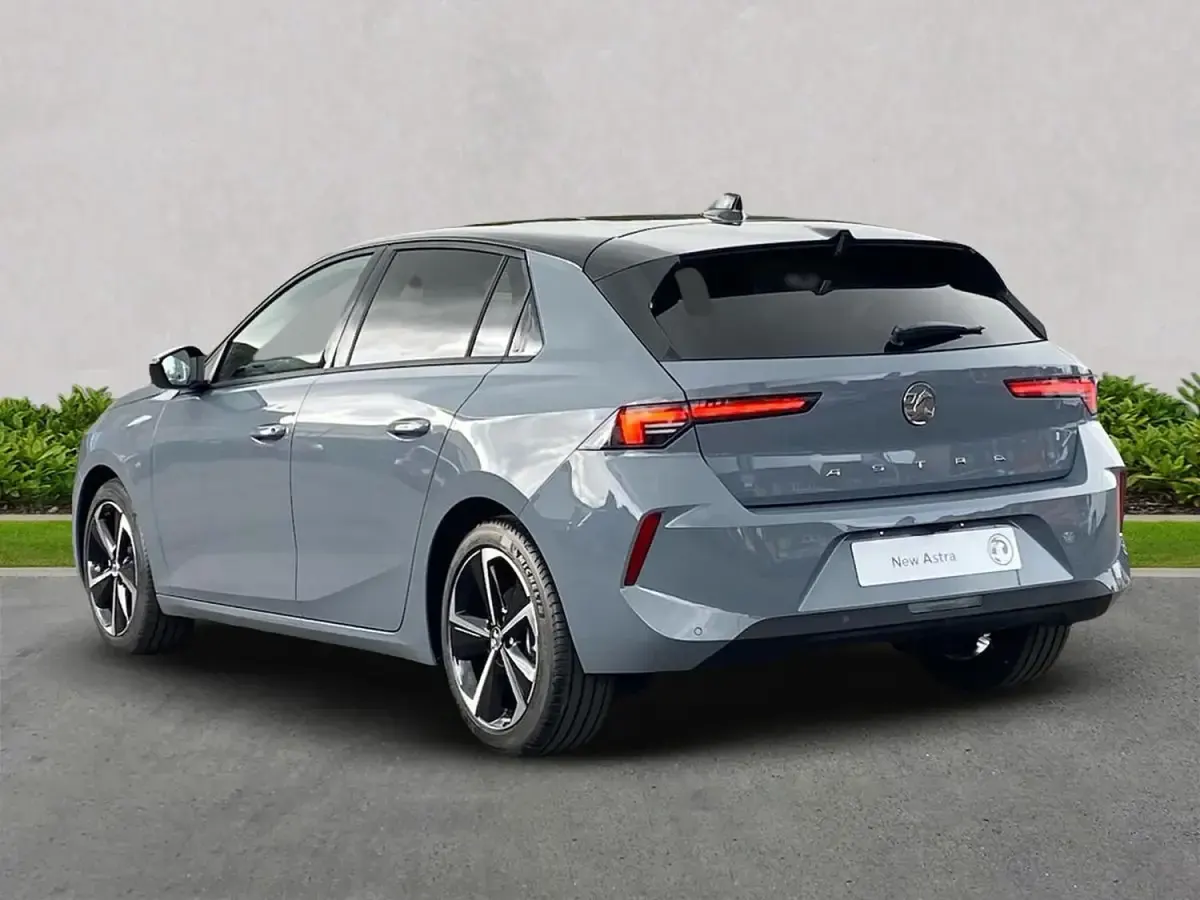 Nouă Vauxhall Astra 2026 Gri Hatchback