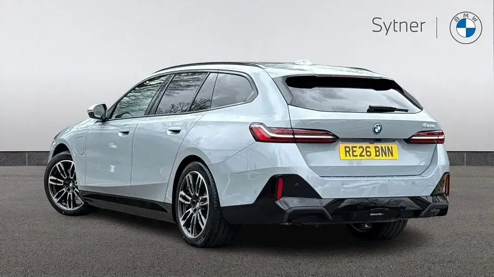 Used BMW 530e M Sport 295 HP (216 kW) 2026 Grey Estate