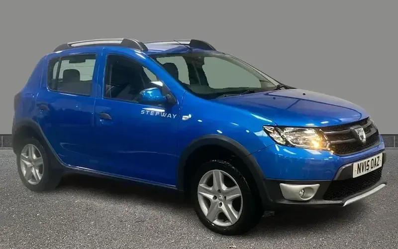 Used Dacia Sandero Ambiance 90 HP (66 kW) 2015 Hatchback