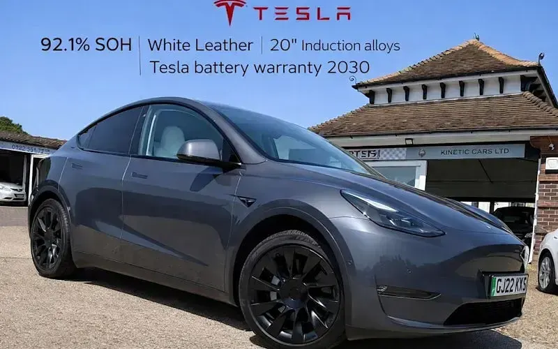 Used Tesla Model Y Long Range AWD 286 kW (389 HP) 2025 SUV