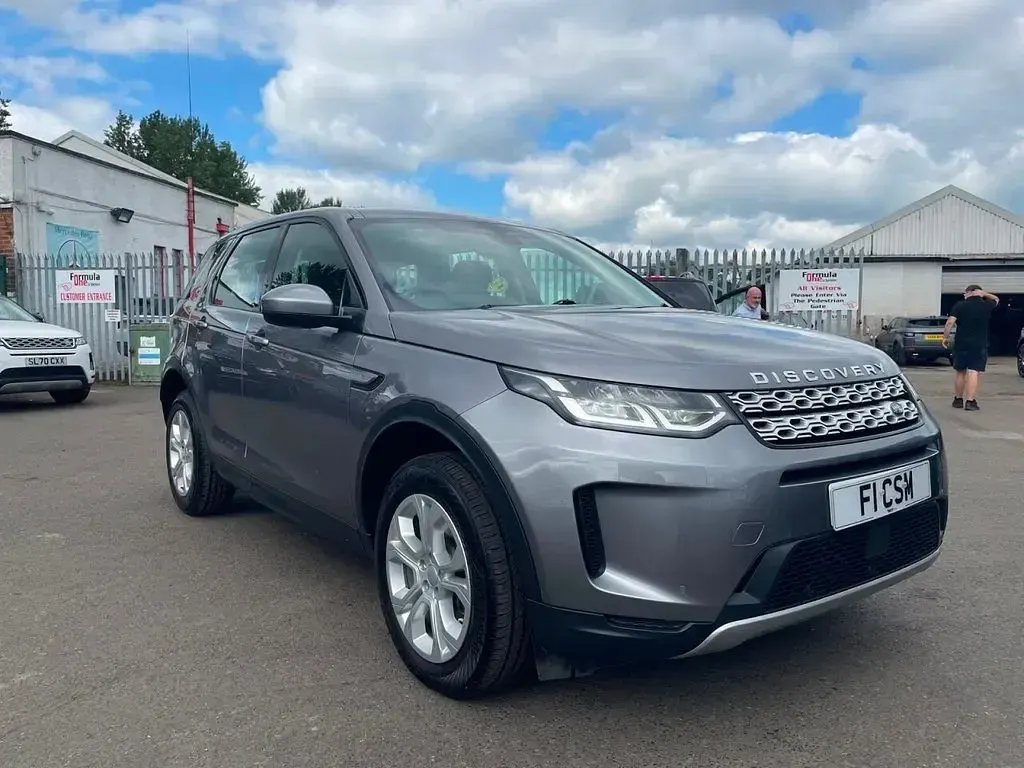 Used Land Rover Discovery 5 S 163 HP (119 kW) 2022 Grey SUV