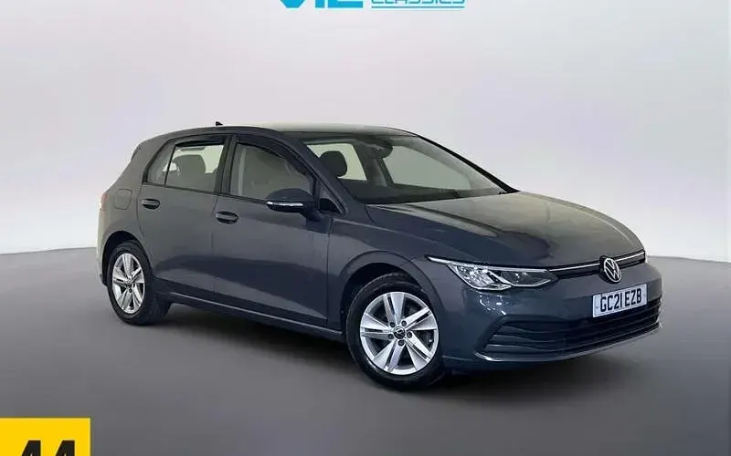 Used VW Golf VIII Life 150 HP (110 kW) 2024 Hatchback