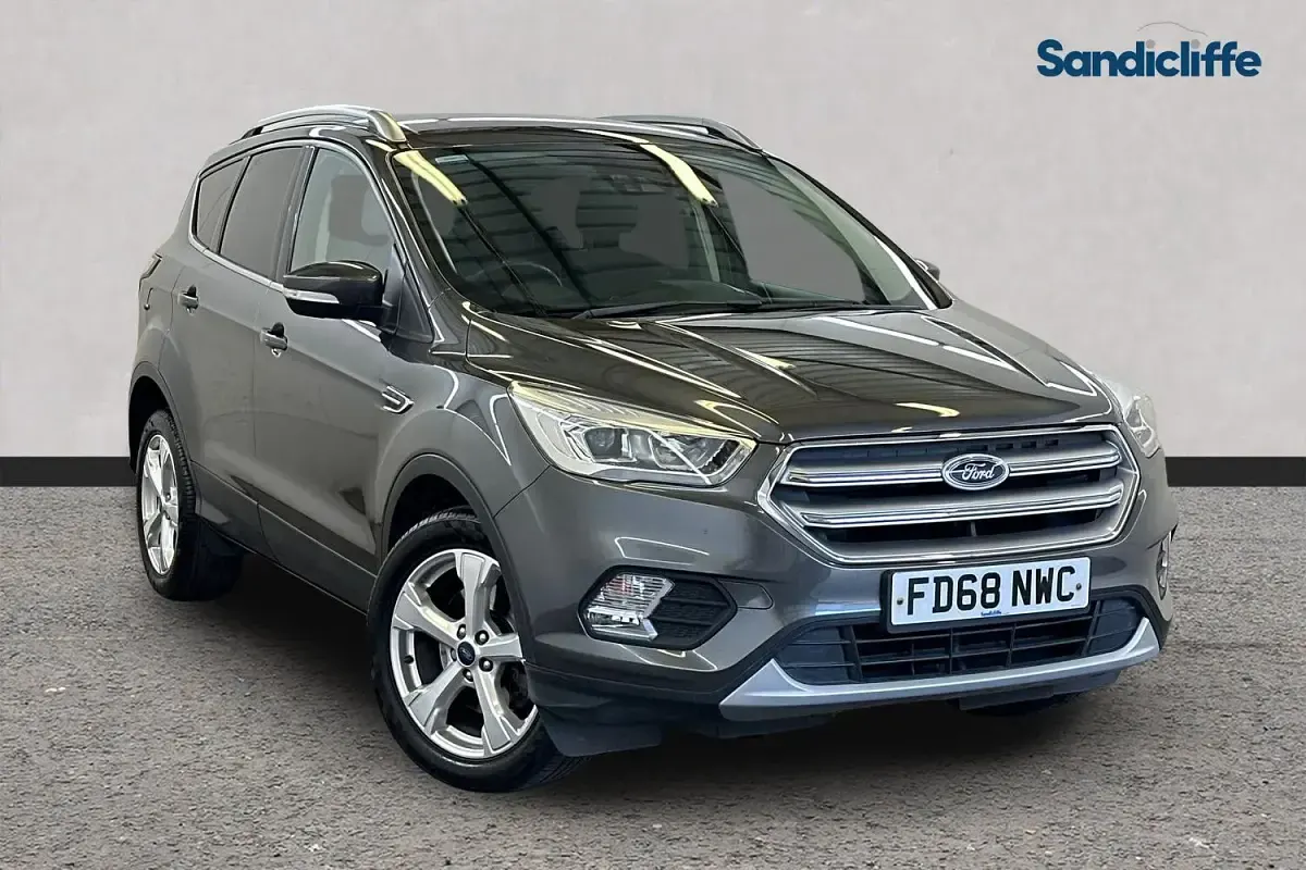 Usado Ford Kuga Titanium 150 HP (110 kW) 2018 SUV