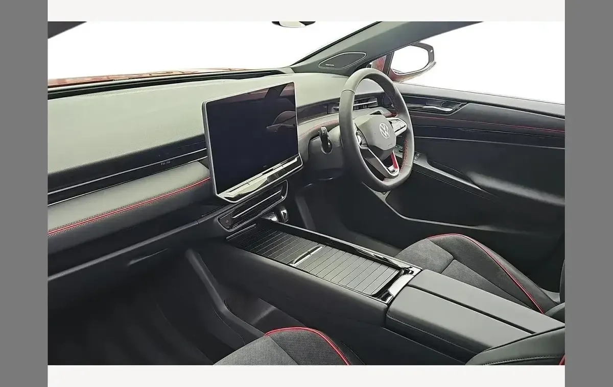 Begagnad VW ID.7 GTX 250 kW (340 HK) 2026 Röd Kombi