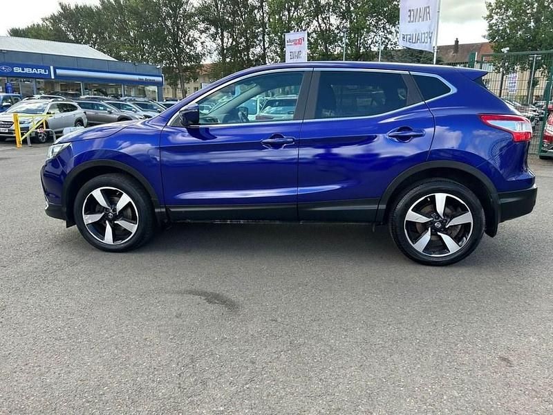 Used Nissan Qashqai N-TEC 113 HP (83 kW) 2015 Blue SUV