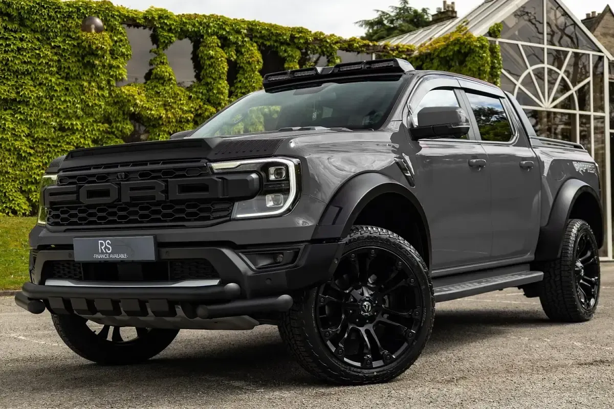 Used Ford Ranger Raptor 288 HP (211 kW) 2024 Grey Pickup