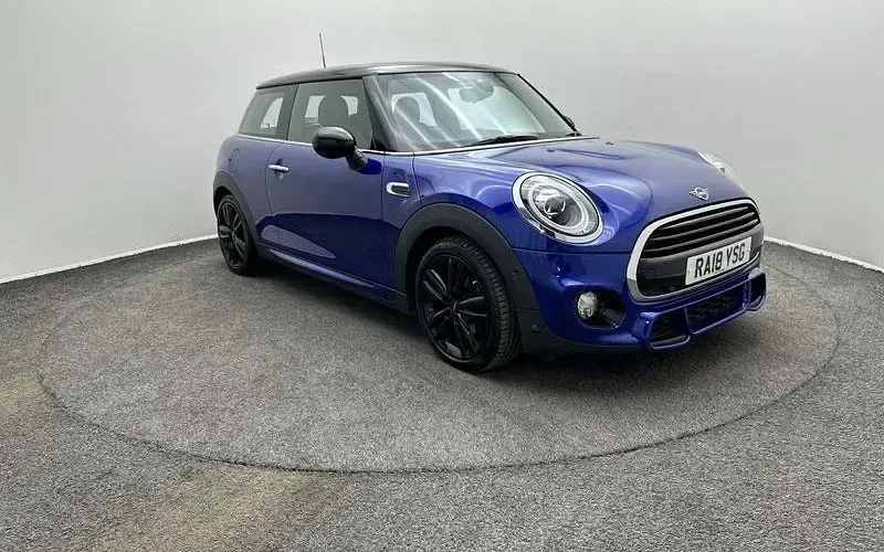 Used Mini Cooper Hatch 136 HP (100 kW) 2018 Hatchback