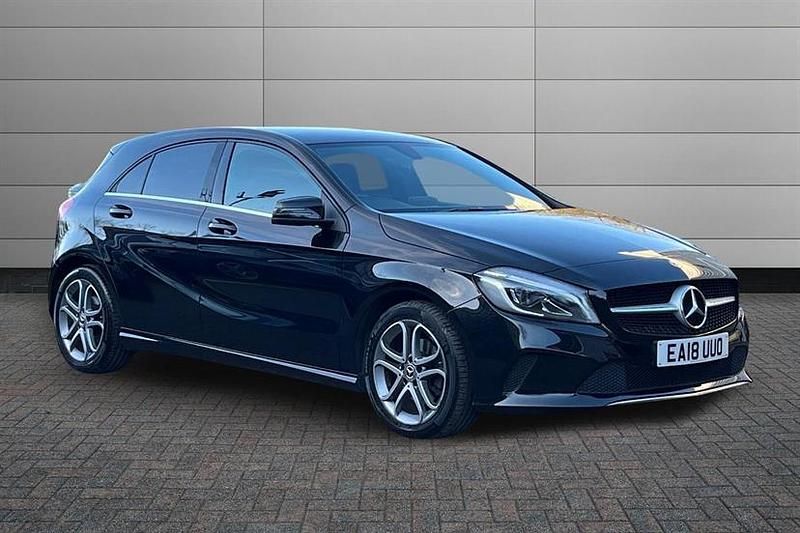 Used Mercedes A200 Sport Edition 136 HP (100 kW) 2018 Cosmos black Hatchback