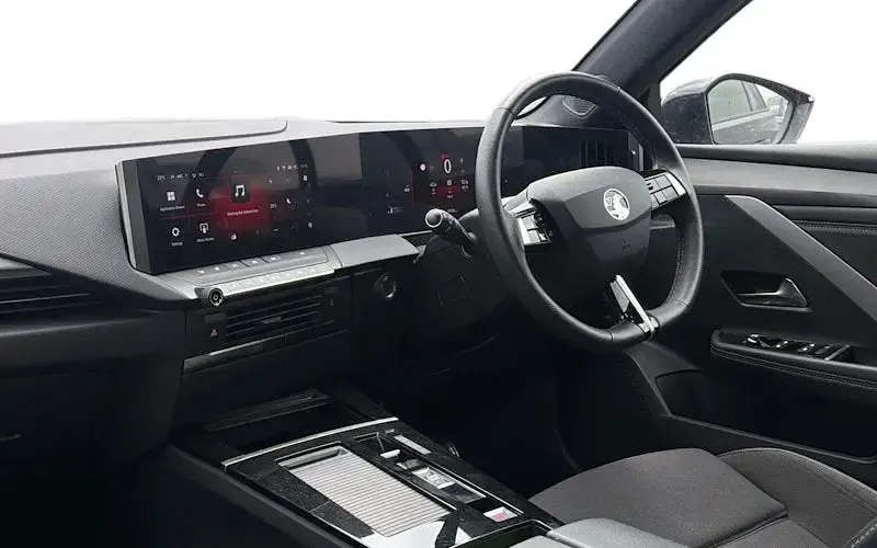 Used Vauxhall Astra 131 HP (96 kW) 2026 Estate