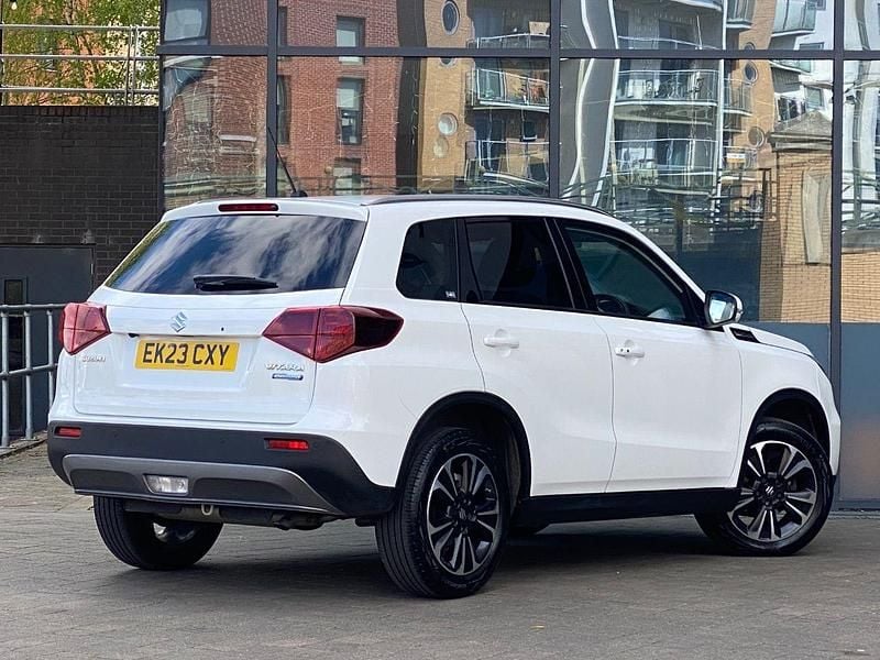Used Suzuki Vitara SZ5 129 HP (94 kW) 2023 White SUV