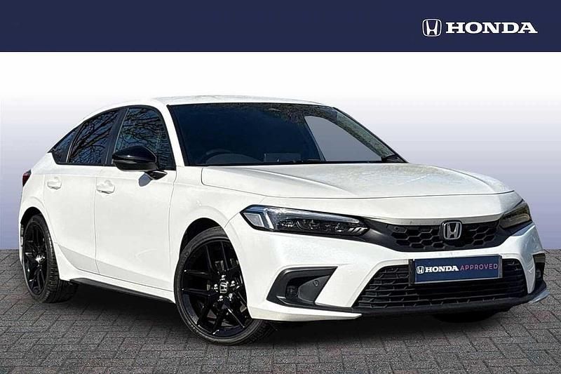 Used Honda Civic Sport 143 HP (105 kW) 2023 White Hatchback