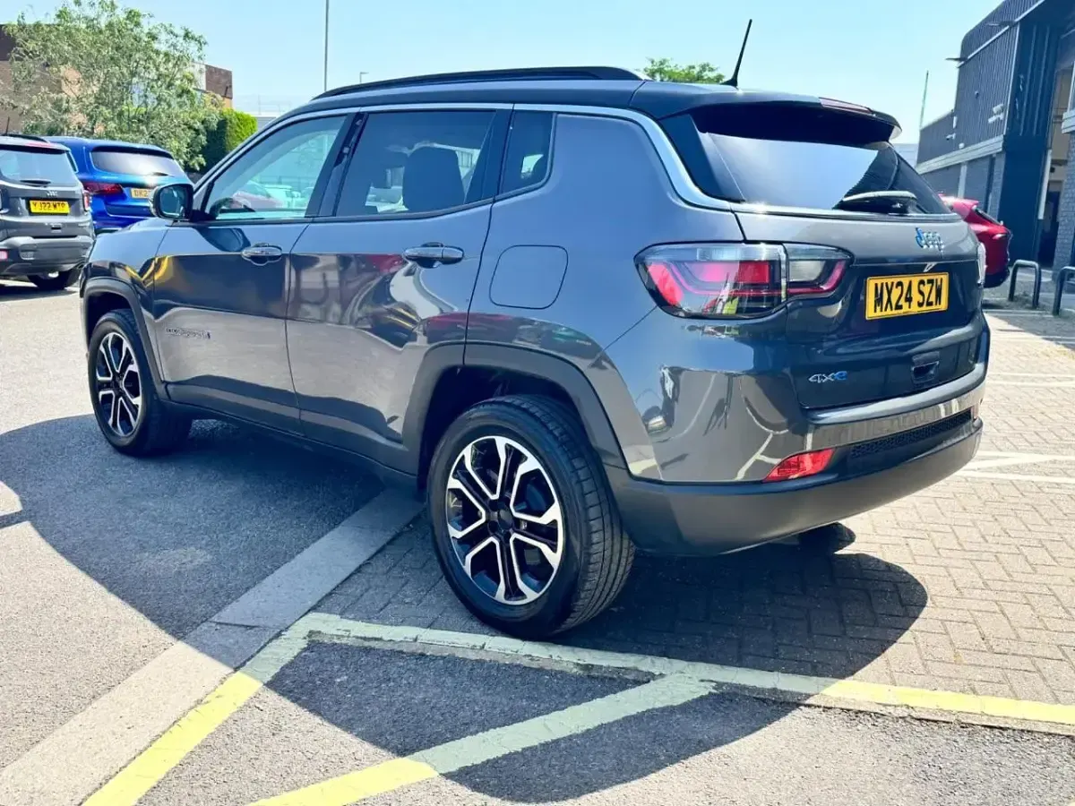 Used Jeep Compass Limited 237 HP (174 kW) 2024 Grey SUV