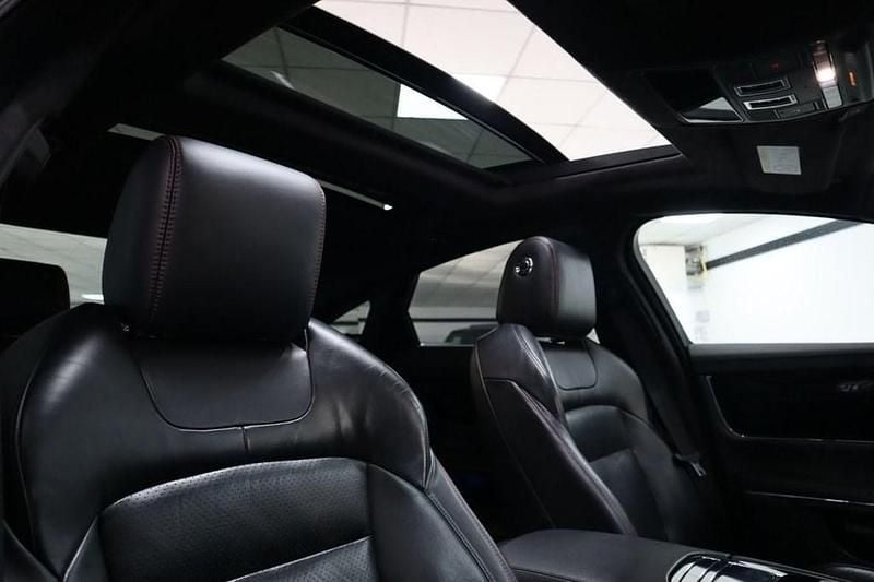 Used Jaguar XJ R-Sport 300 HP (220 kW) 2018 Black Sedan