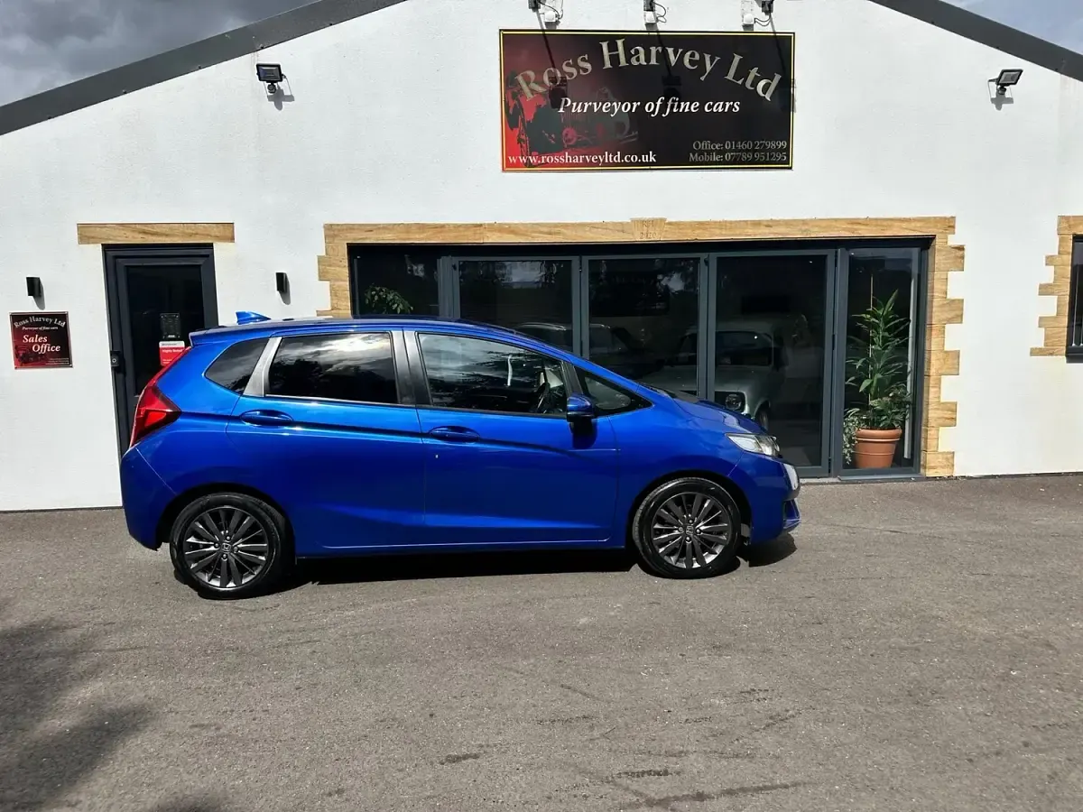 Used Honda Jazz EX 102 HP (75 kW) 2016 Blue Hatchback