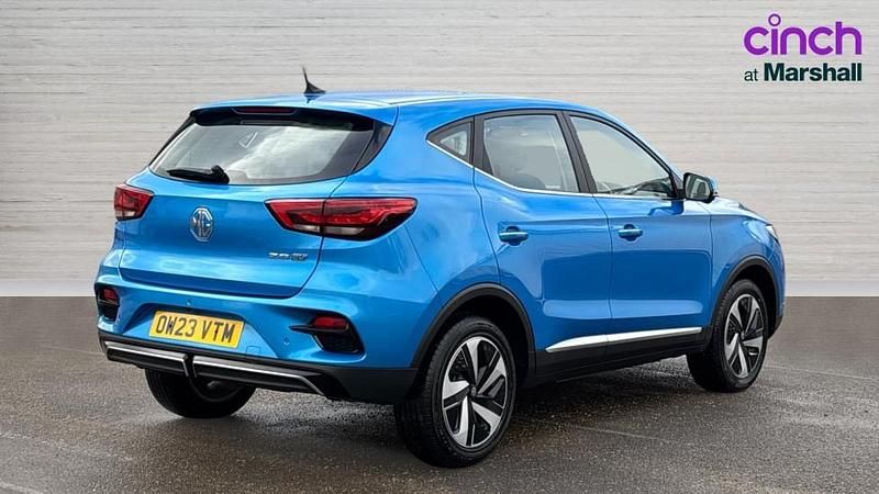 Used MG ZS SE 114 kW (156 HP) 2023 Blue SUV