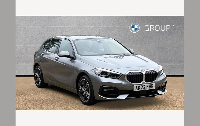 Used BMW 118 Sport Line 136 HP (100 kW) 2022 Grey Hatchback