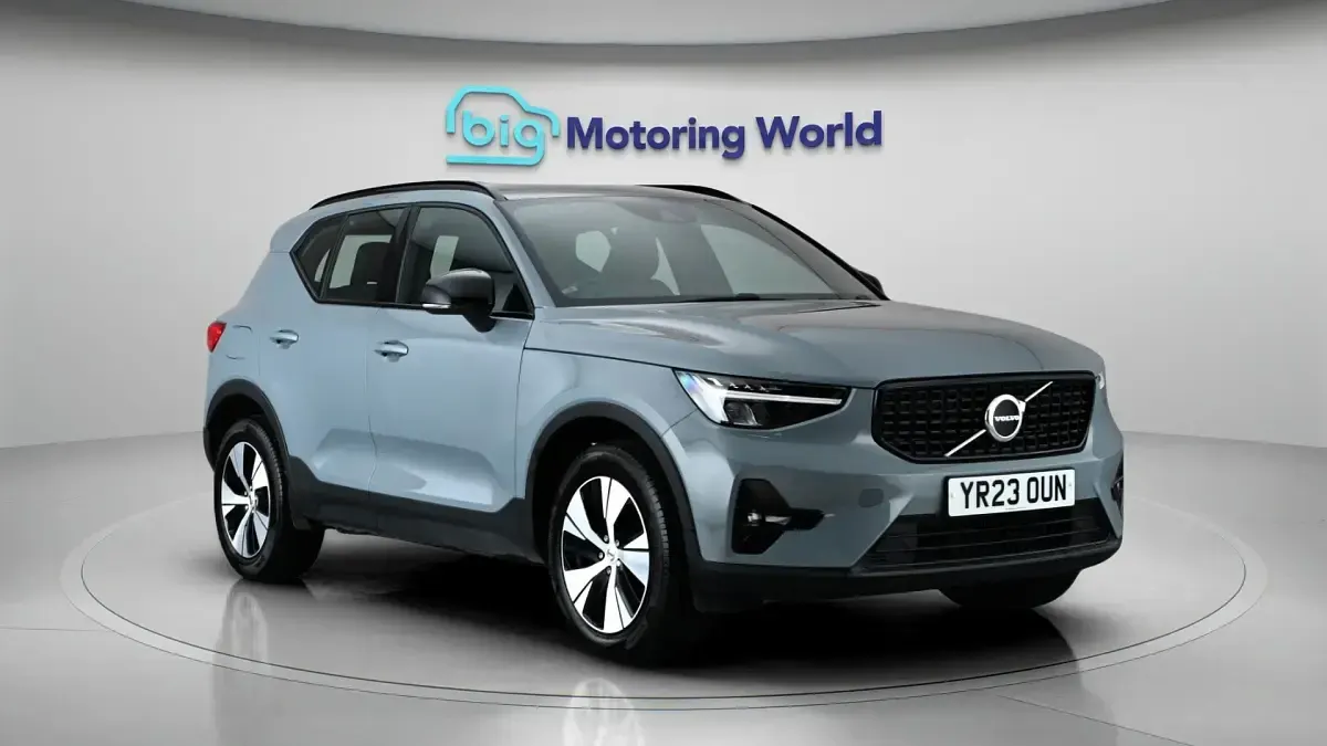 Used Volvo XC40 Plus 211 HP (155 kW) 2023 SUV