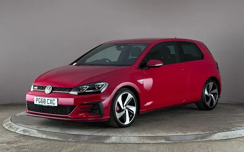 Used VW Golf VII GTI 245 HP (180 kW) 2019 Hatchback
