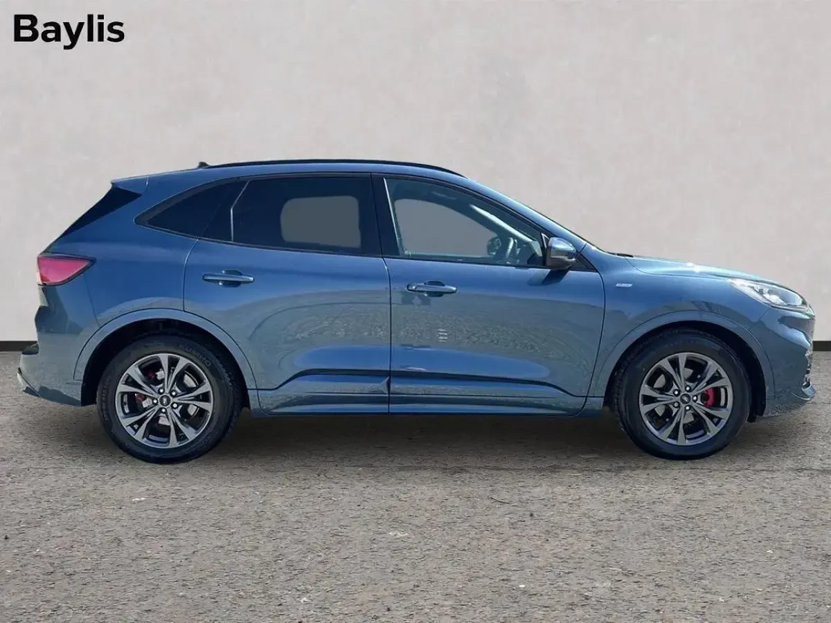Used Ford Kuga ST-Line 187 HP (137 kW) 2021 Blue SUV