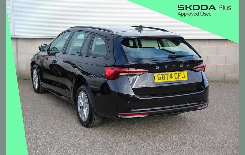 Used Skoda Octavia SE Technology 113 HP (83 kW) 2025 Black magic pearl effect Estate