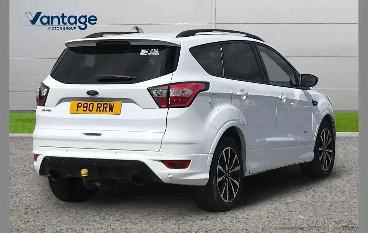 Used Ford Kuga ST-Line 177 HP (130 kW) 2019 White SUV