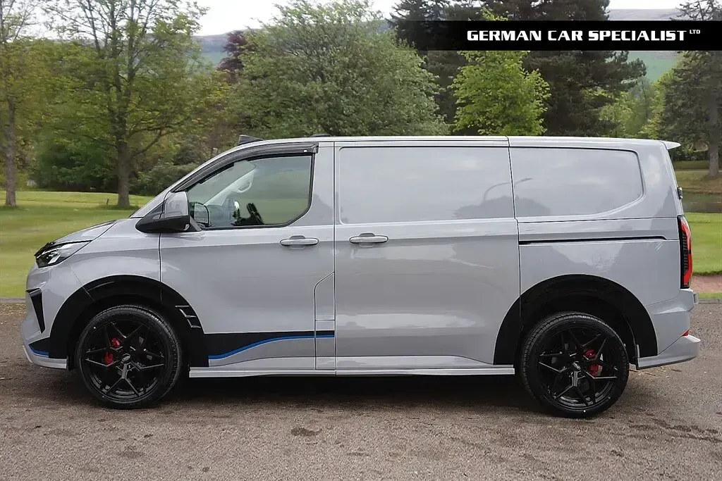 Used Ford Transit Custom Sport 150 HP (110 kW) 2025 Grey Van