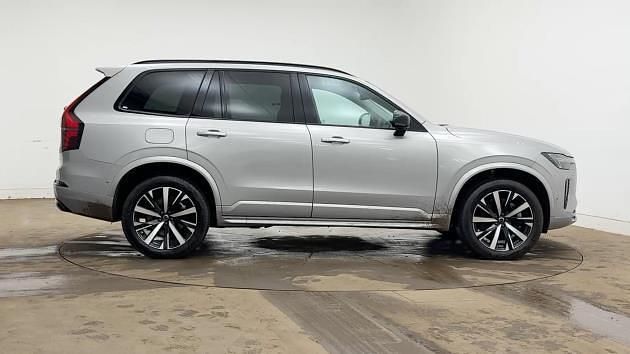 Used Volvo XC90 Plus 247 HP (181 kW) 2025 Silver SUV