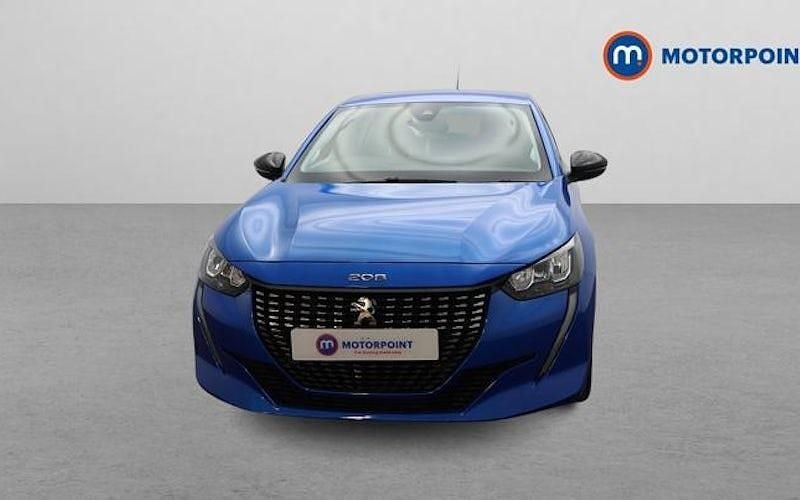 Used Peugeot 208 Allure+ 131 HP (96 kW) 2023 Blue Hatchback