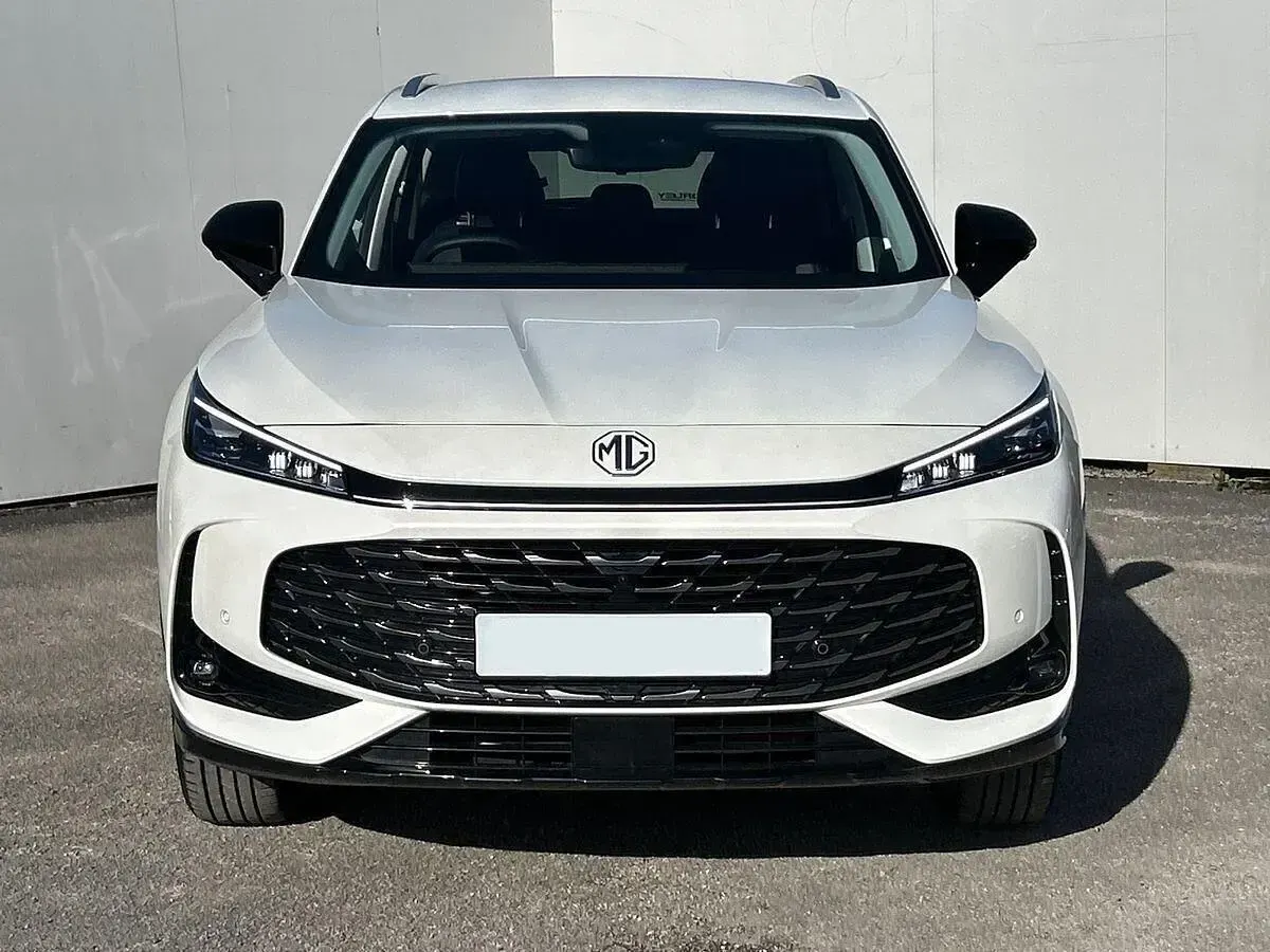 Usado MG HS Trophy 224 HP (164 kW) 2025 Branco SUV