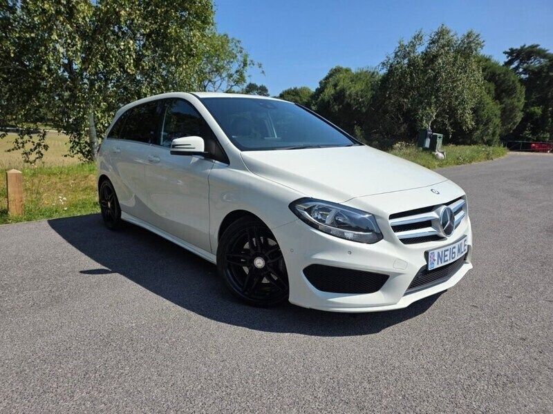 White Used 2016 Mercedes B220 Executive MPV | £10,650 (Fair price) - Image 1/4