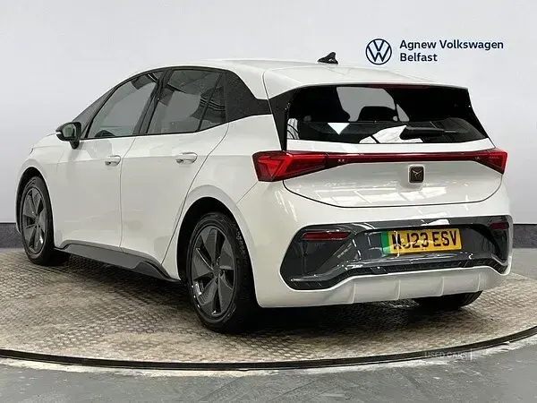 Used Cupra Born 150 kW (204 HP) 2023 White Hatchback