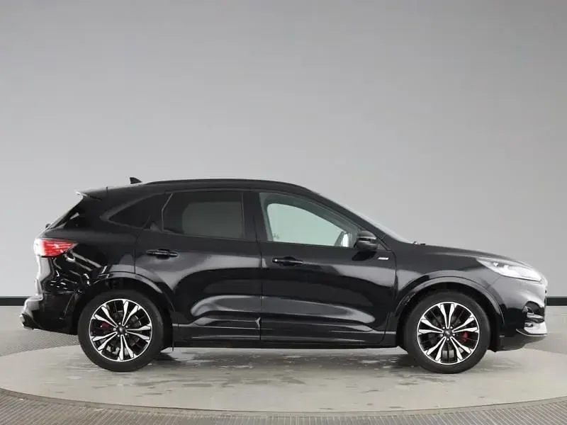 Used Ford Kuga ST-Line X 190 HP (139 kW) 2023 Black SUV