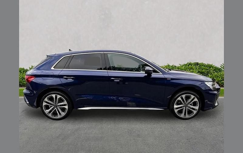 Used Audi A3 S-Line 147 HP (108 kW) 2025 Blue Hatchback