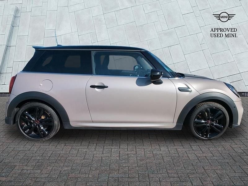 Used Mini Cooper Hatch 134 HP (98 kW) 2023 Grey Hatchback