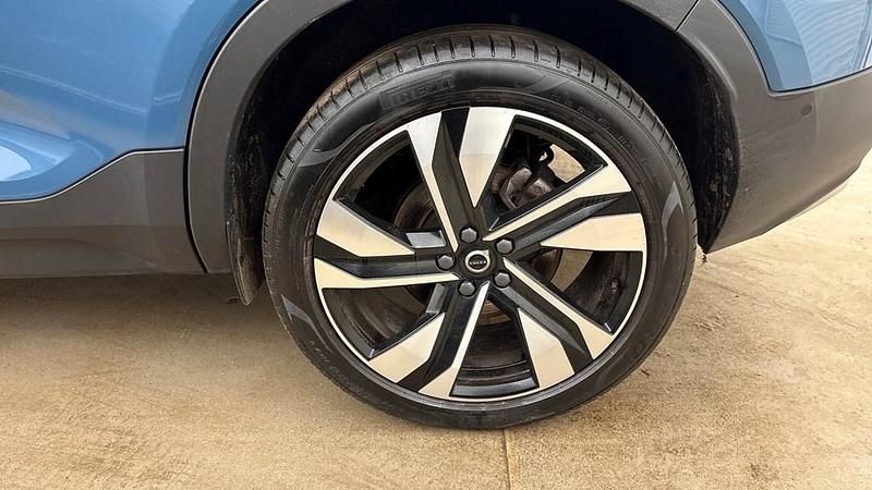 Used Volvo XC40 Ultra 161 HP (118 kW) 2025 Blue SUV