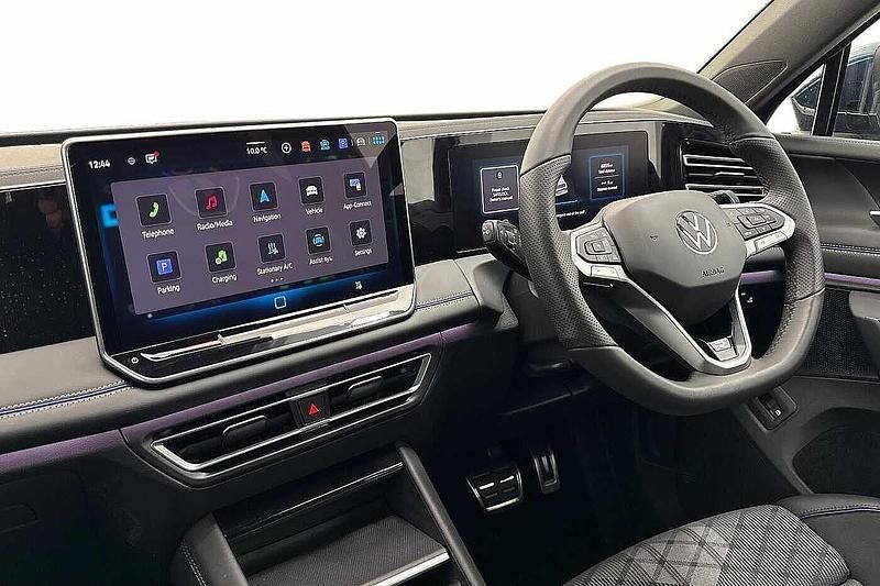 Used VW Tiguan R-line 272 HP (200 kW) 2025 Blue SUV