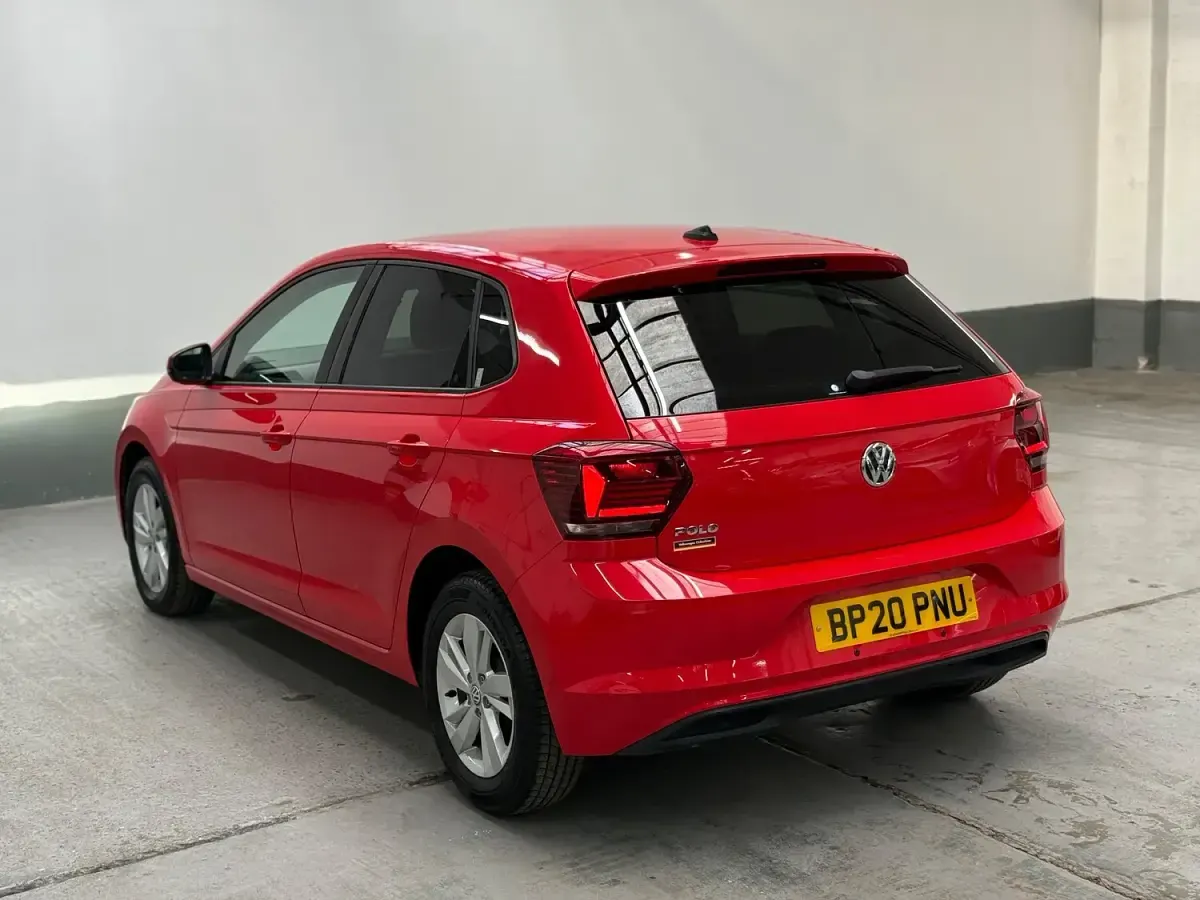 Used VW Polo SEL 110 HP (80 kW) 2020 Red Hatchback