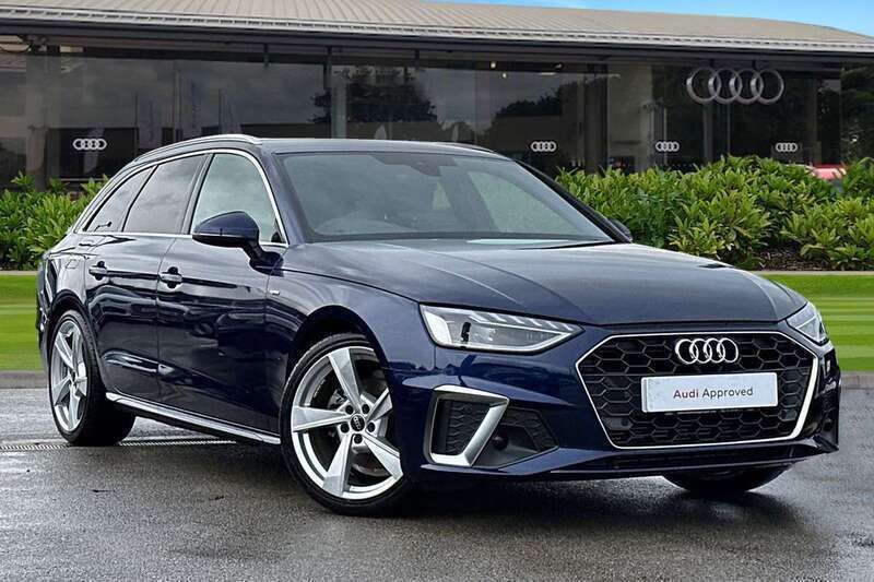 Used Audi A4 S-Line 150 HP (110 kW) 2024 Blue Estate