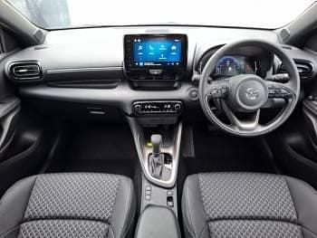 New Mazda 2 Exclusive-Line 116 HP (85 kW) 2026 White Hatchback