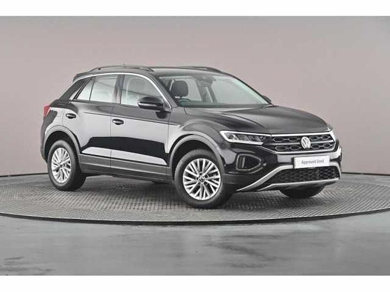 Used 2024 VW T-Roc SUV | £22,361 (Good price) - Image 1/4