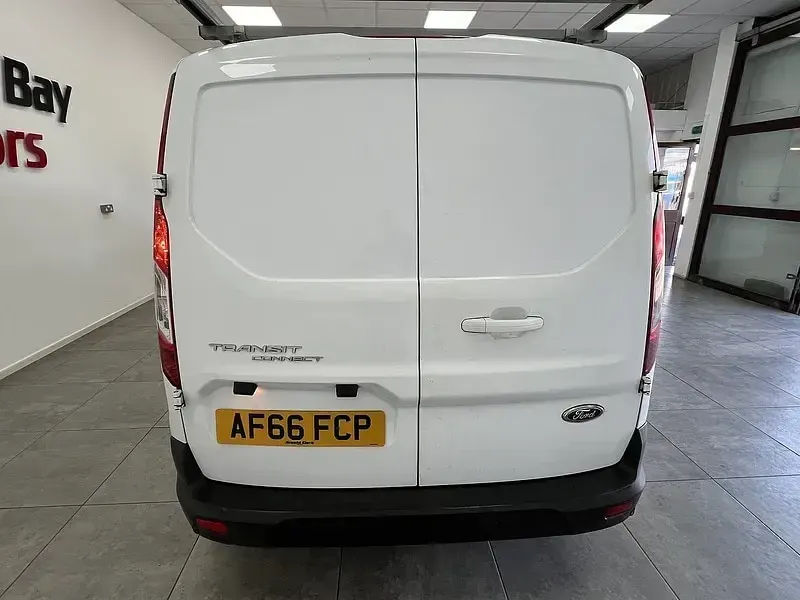 Used Ford Transit Connect Limited 2016 White MPV