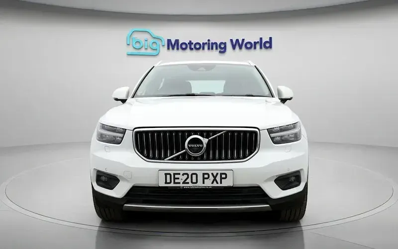 Used Volvo XC40 Inscription 190 HP (139 kW) 2020 White SUV
