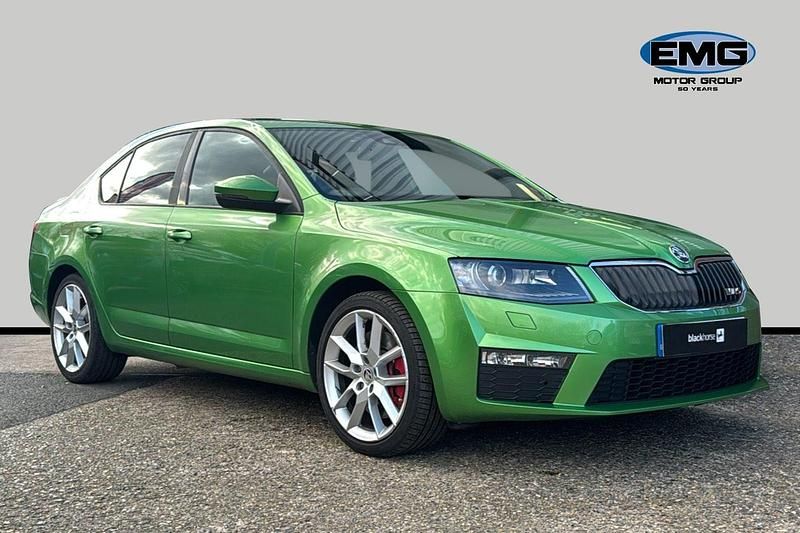 Used Skoda Octavia vRS 220 HP (161 kW) 2014 Green Hatchback