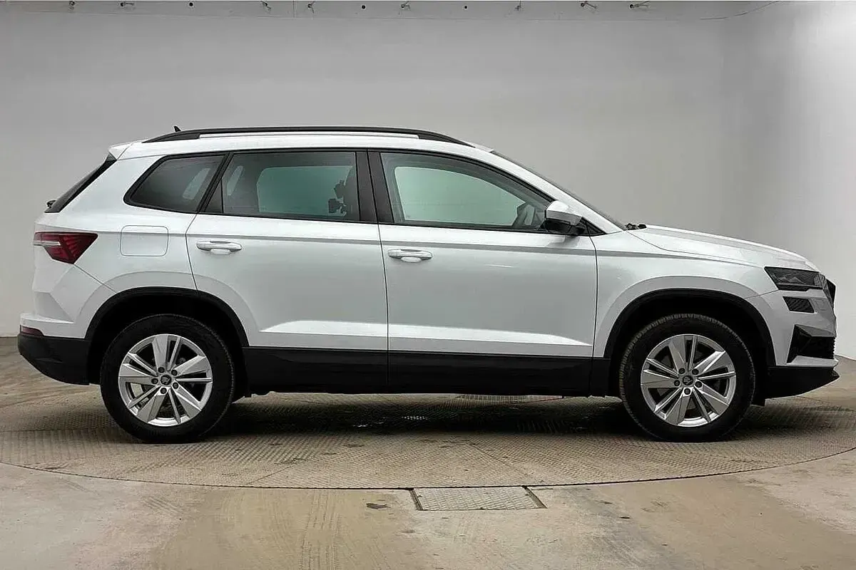 Used Skoda Karoq SE 110 HP (80 kW) 2025 Moon white metallic SUV