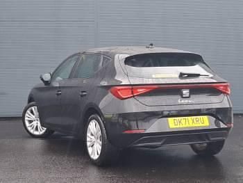 Used Seat Leon SE Dynamic 115 HP (84 kW) 2021 Black Hatchback