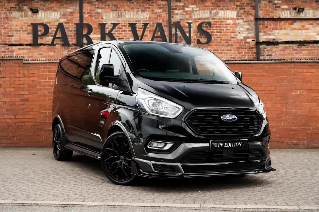 Used Ford Transit Custom Active 130 HP (95 kW) 2021 Black Van