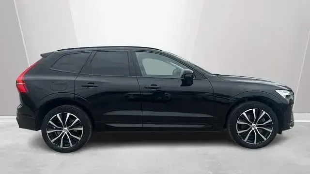 Used Volvo XC60 Plus 247 HP (181 kW) 2025 SUV